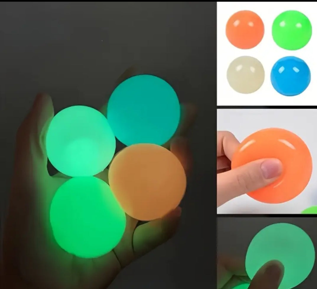 ✨StickyGlow™ Ceiling Bounce Balls – 6-Pack Luminous Edition✨